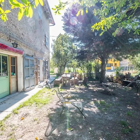 ベッド・アンド・ブレックファスト Selvatica50 3*